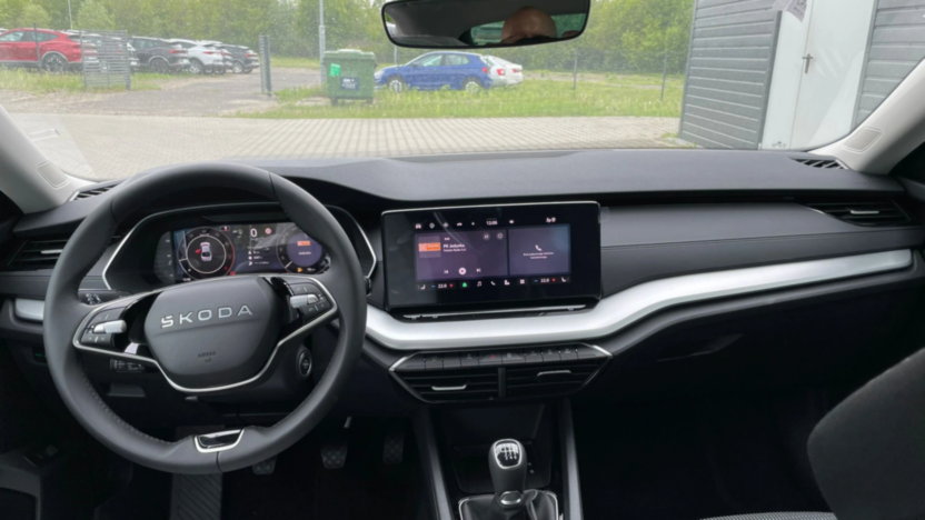 SKODA Octavia Octavia 1.5 TSI Edition 130 Selection Nowy