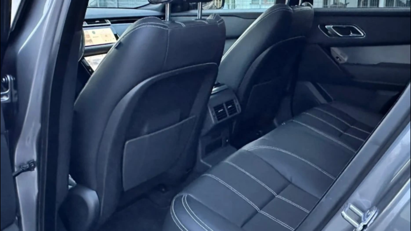 LAND ROVER Range Rover Velar Velar 2.0 P250 R-Dynamic SE