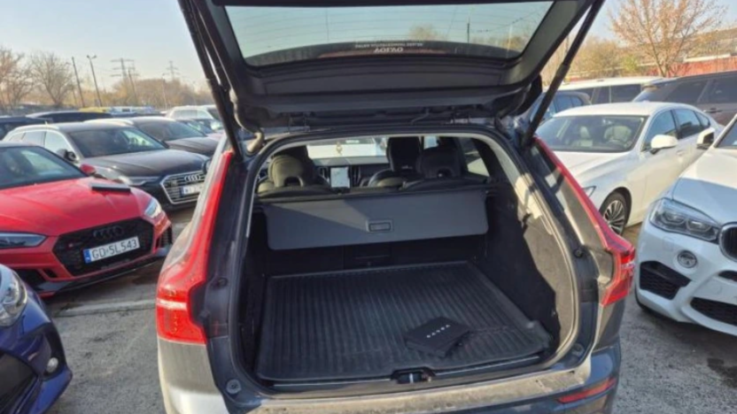 VOLVO XC60 XC60 B4 D AWD Plus Bright aut