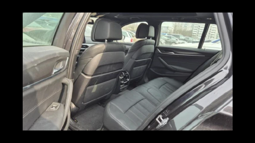 BMW Seria 5 530i xDrive mHEV M Sport sport-aut