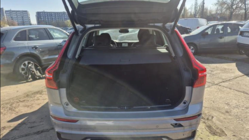 VOLVO XC60 XC60 B4 D AWD Plus Dark aut