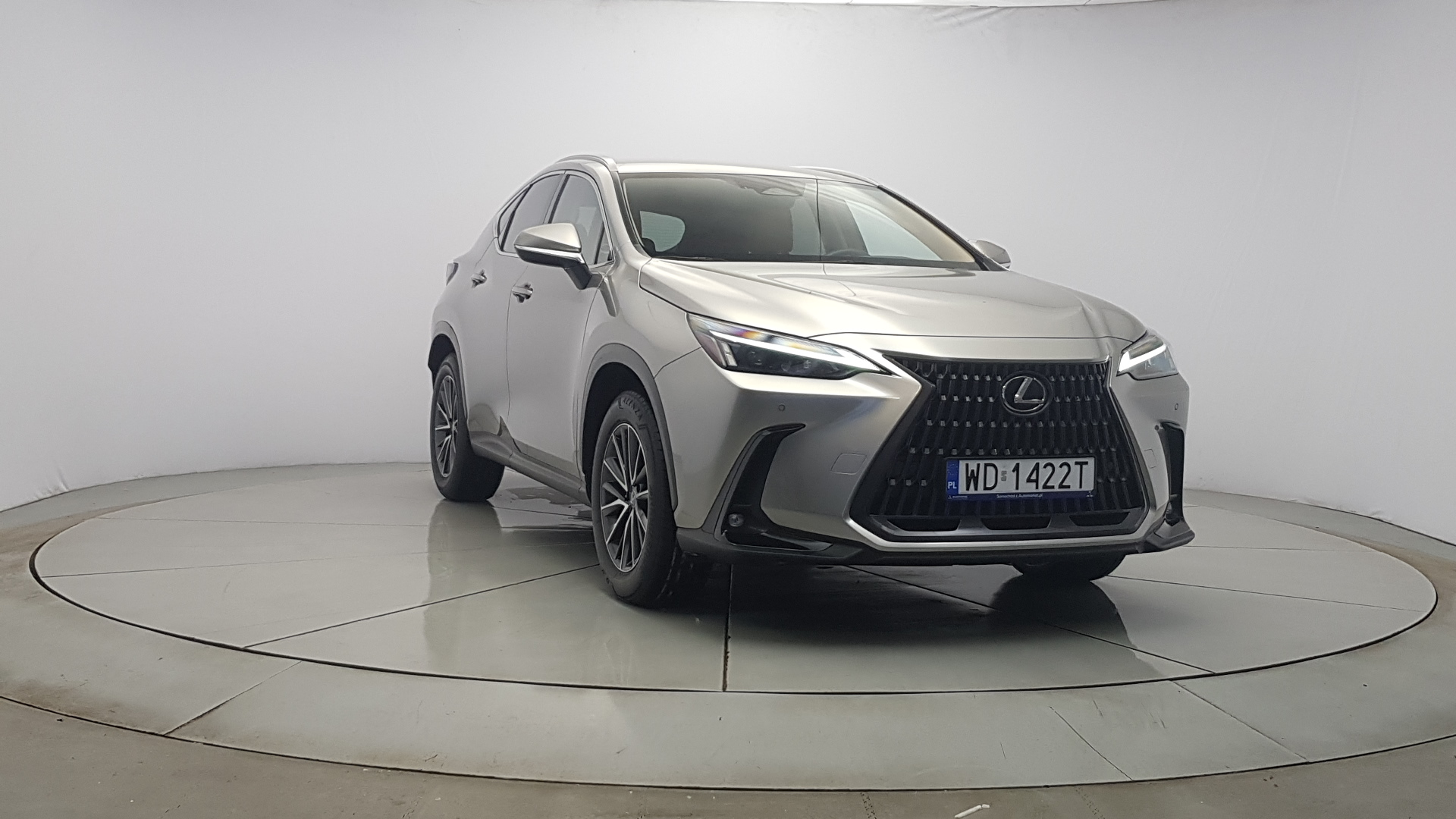 Lexus NX 2023