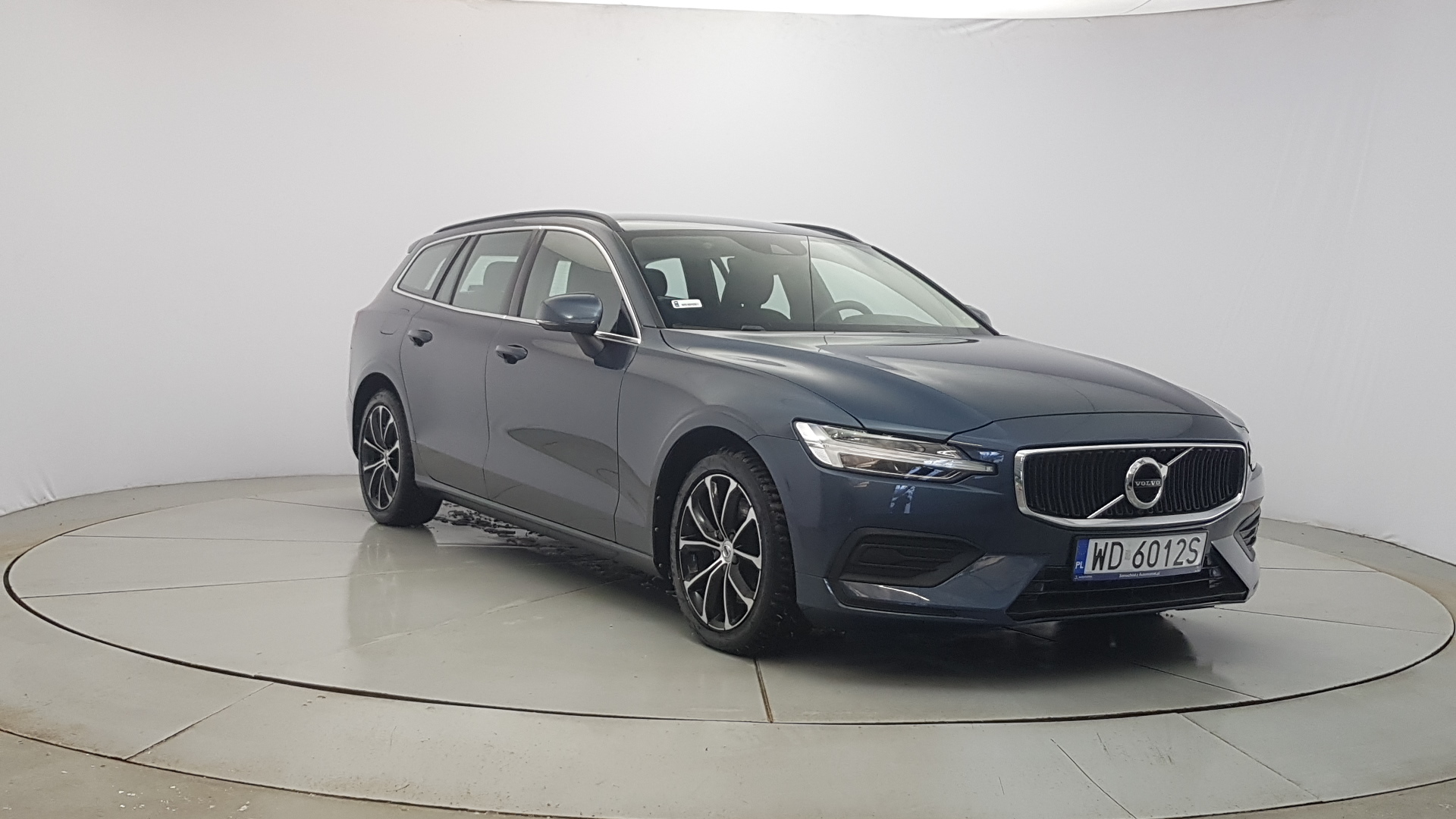 Volvo V60 2022