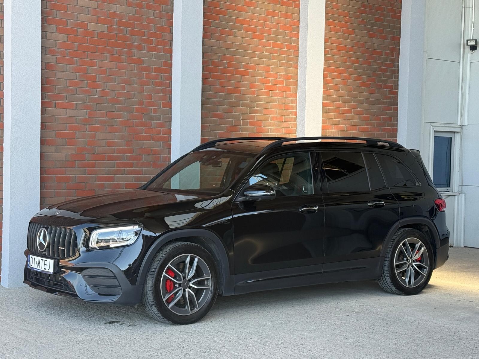 Mercedes-Benz GLB