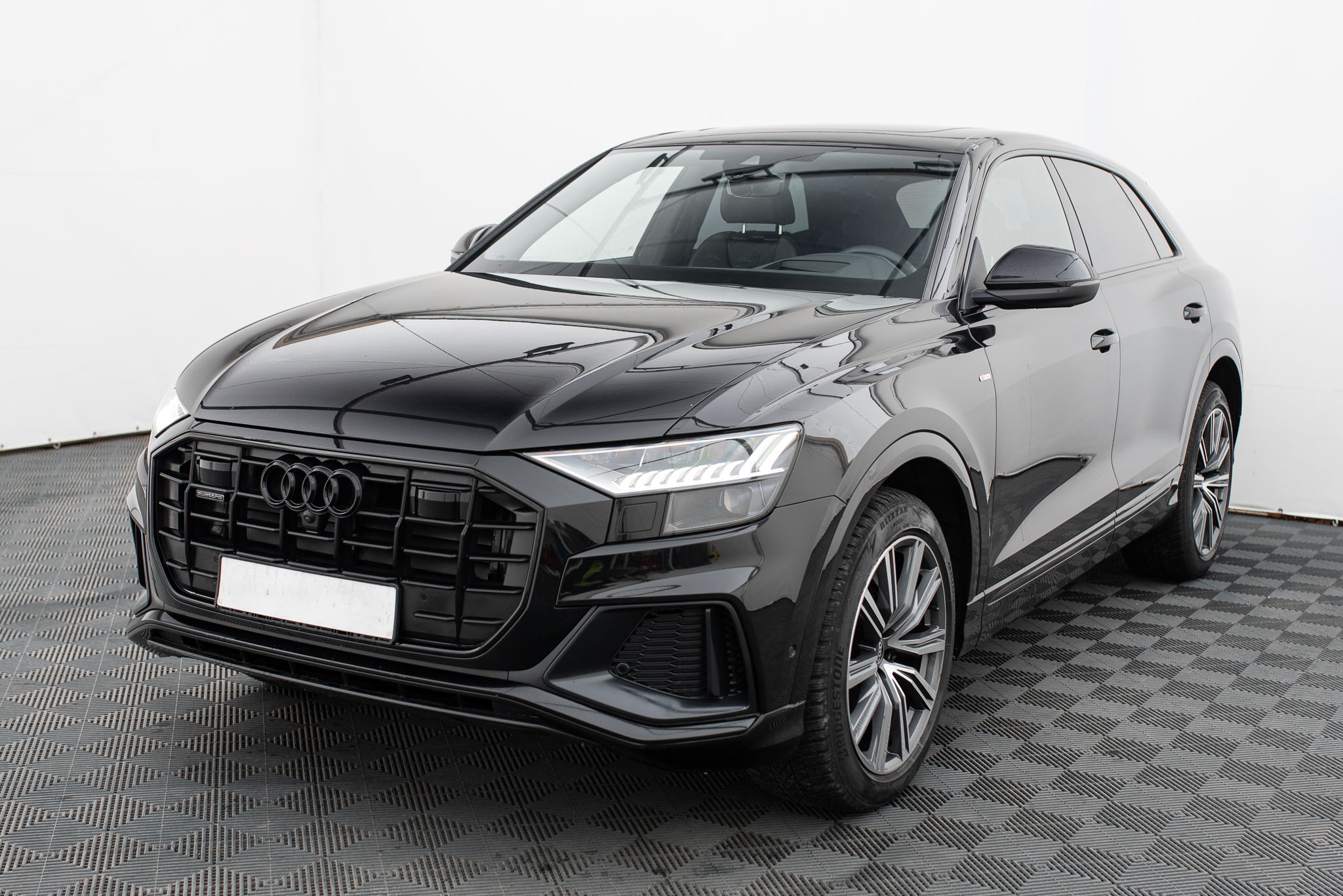 Audi Q8 / E-Tron