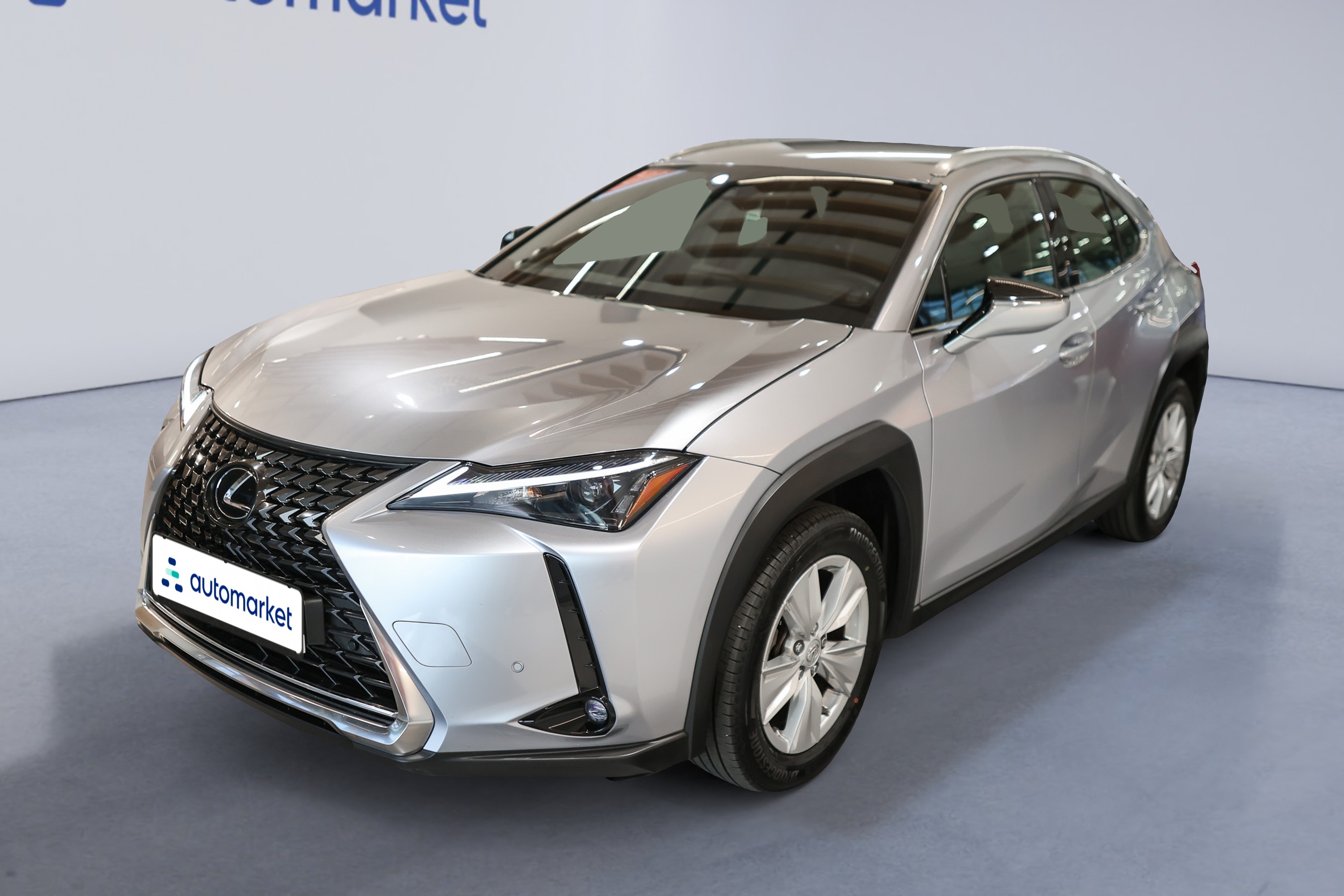 Lexus UX — Automarket