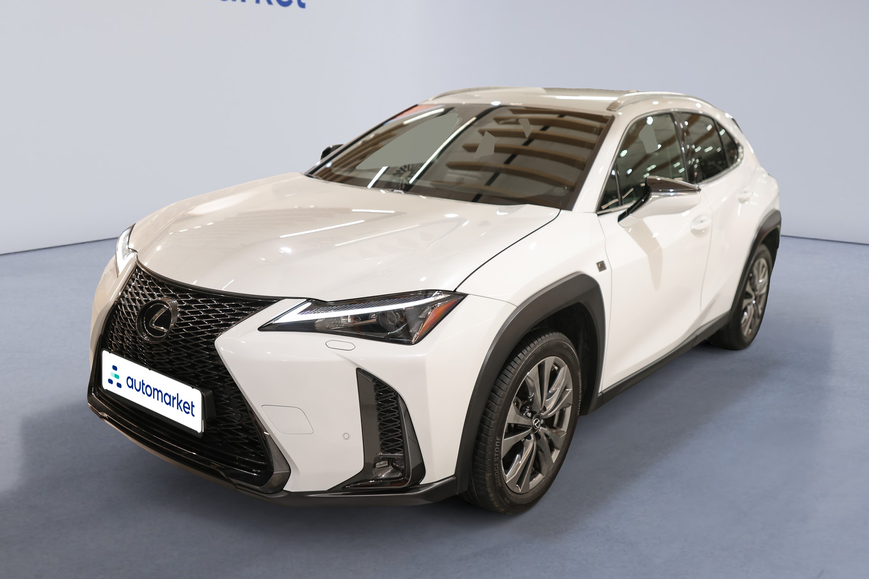 Lexus UX — Automarket