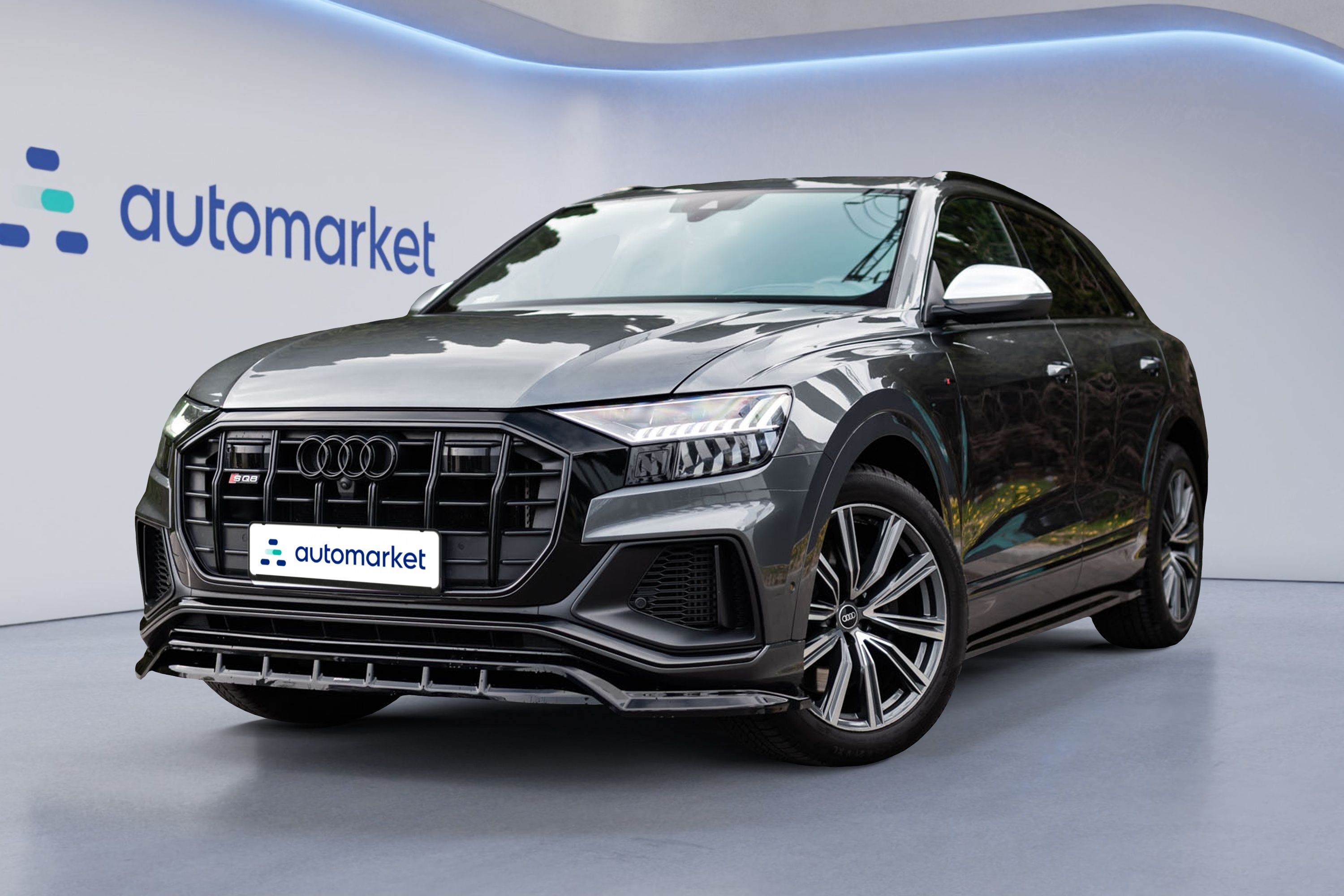Audi Q8