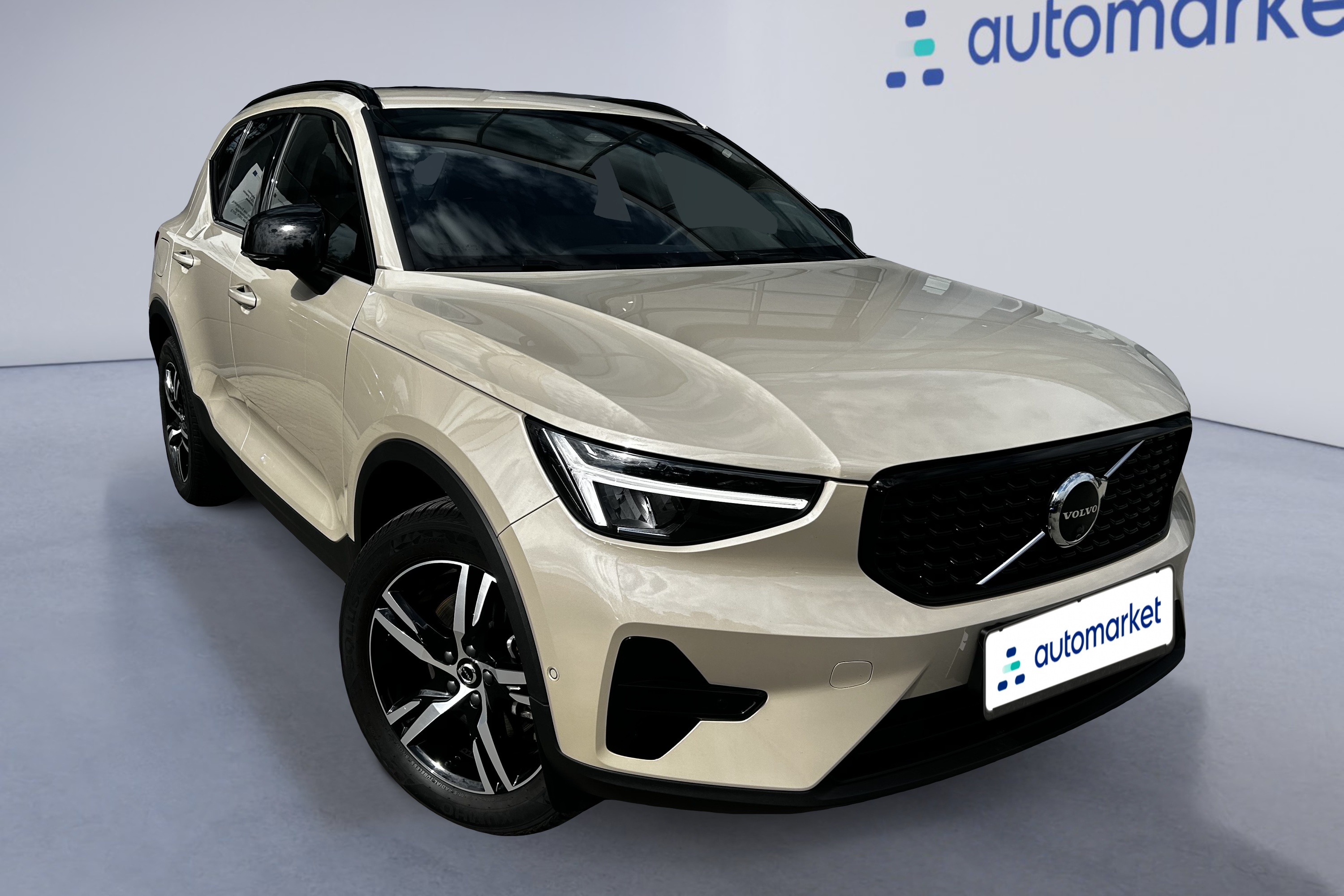 Volvo XC40 — Automarket