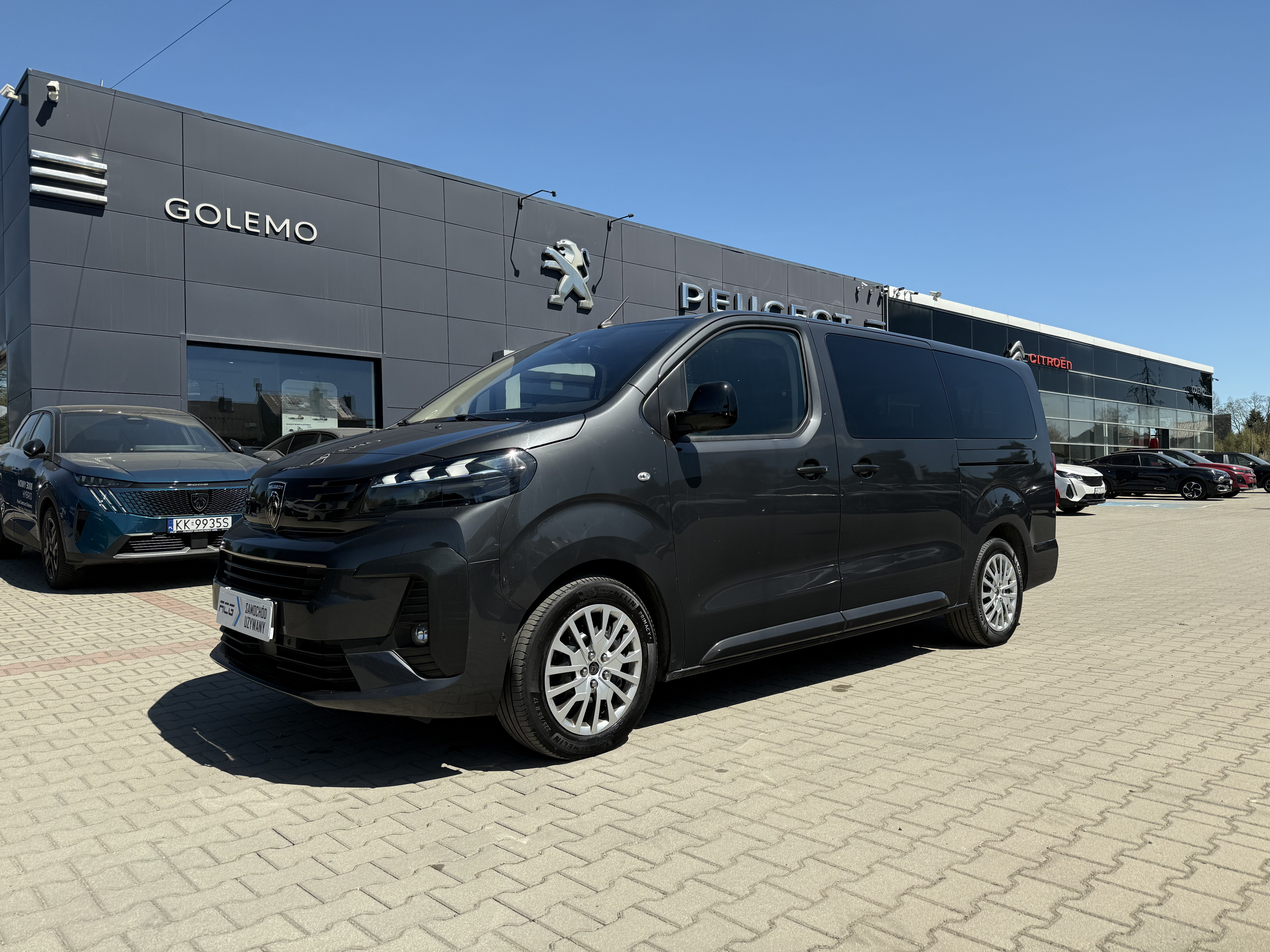 Peugeot Traveller