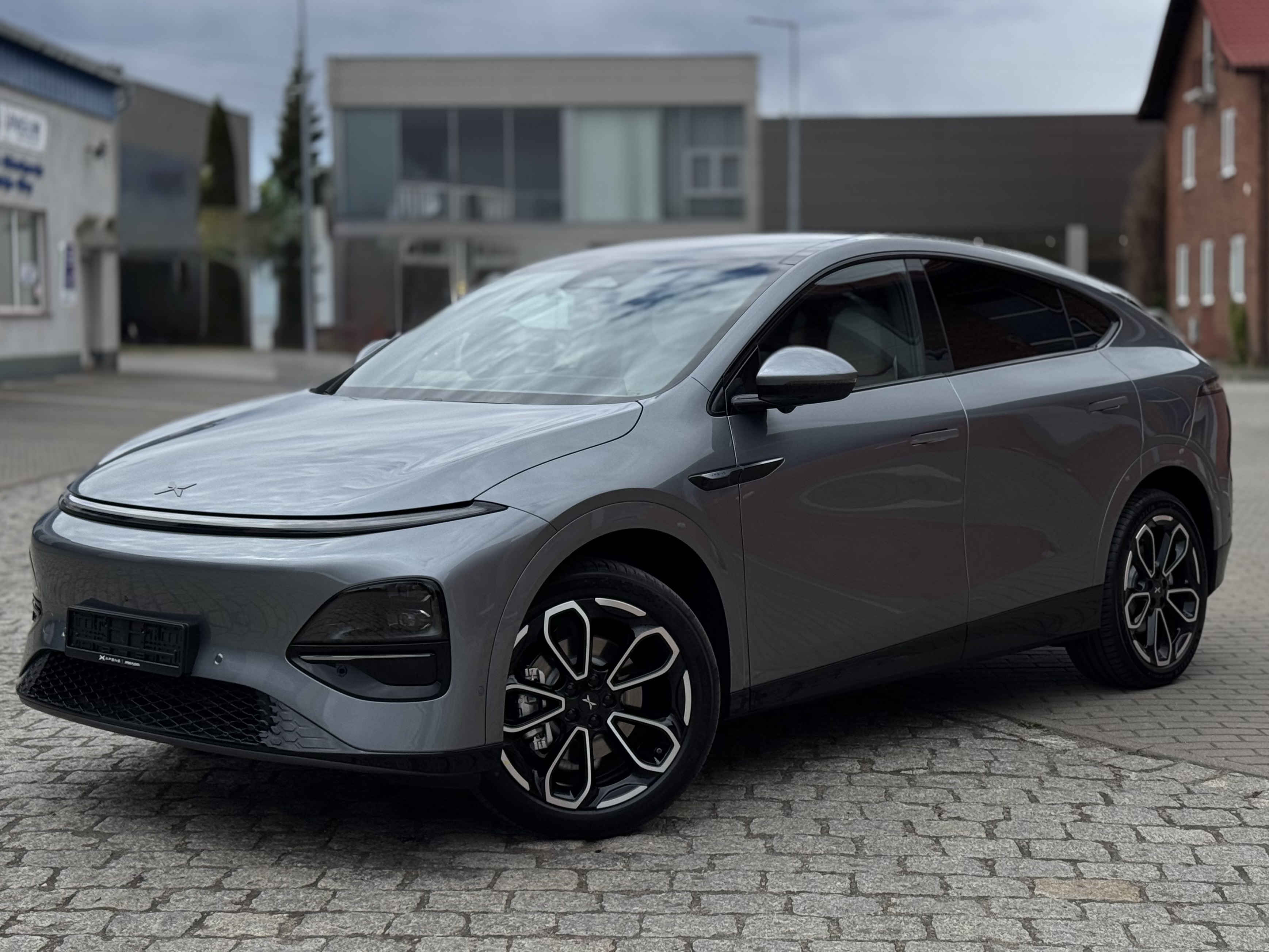 Xpeng G6