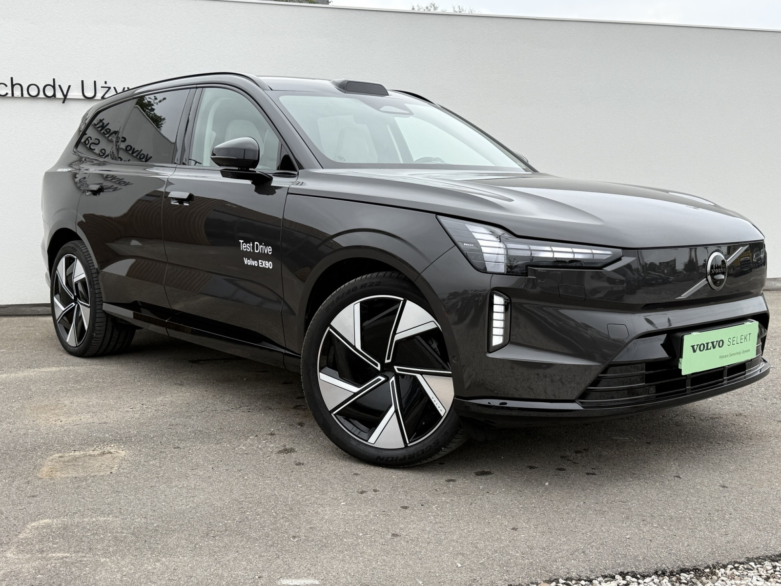 Volvo EX90
